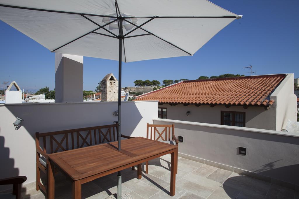 העיירה רתימנו Onar Superior Suites מראה חיצוני תמונה